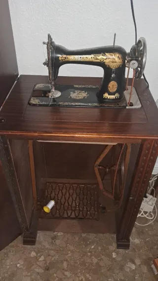 Máquina de coser Singer una maravilla bien cuidada