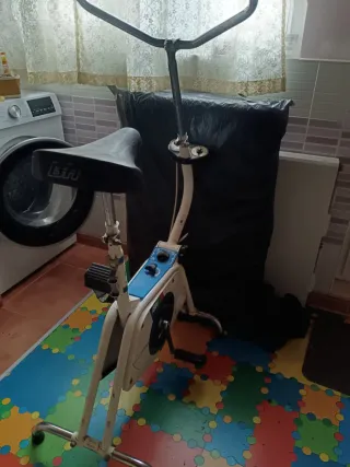 Bicicleta Estática BH Urge 