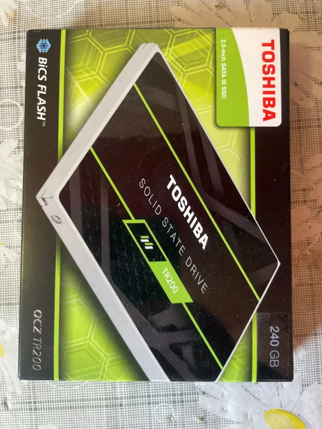 Toshiba TR200 240 GB SSD SATA III