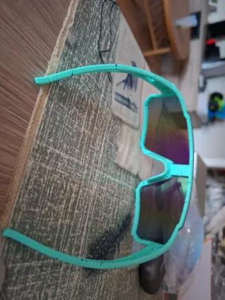 Gafas de sol deportivas multicolor