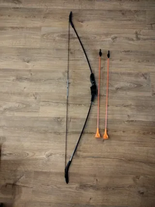Arco con 2 flechas ventosa