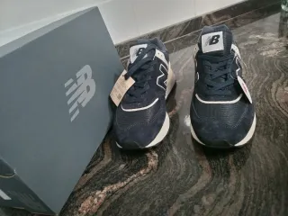 Zapatillas New Balance 574 Talla 43 Nuevas