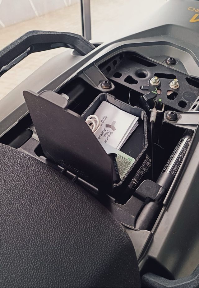 Caja bajo asiento Yamaha Ténéré 700