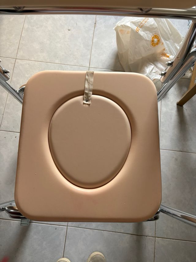 Silla de ducha/WC con ruedas
