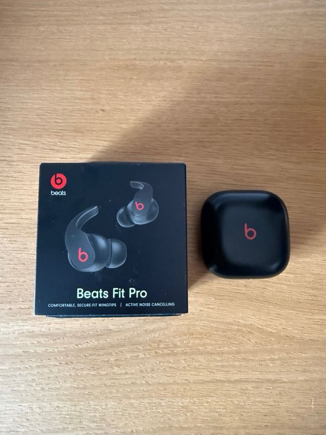 Auriculares Beats Fit Pro Negros