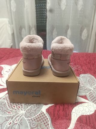Botas Mayoral niña talla 26 rosa