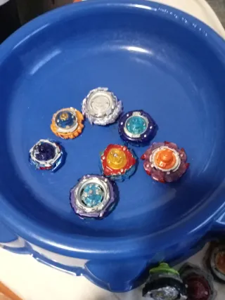 Pack Beyblade con Estadio