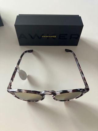 Gafas de sol Hawkers sin estrenar