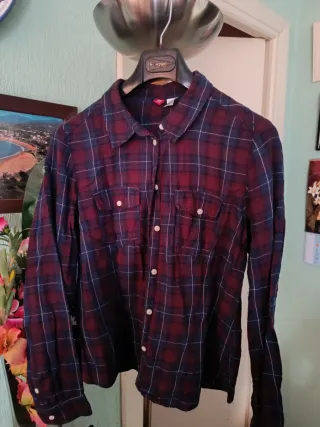 Blusa H&M cuadros manga larga Talla 42