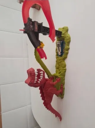 Lote de dinosaurios de juguete