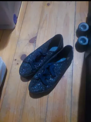 Zapatillas Brillantes Negro y Plata