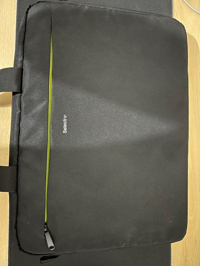Funda para portátil Selectine negra