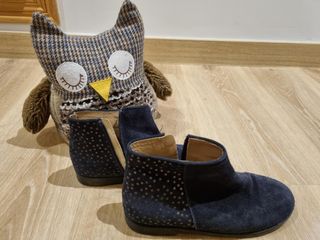 Botines piel azul marino niña T. 32
