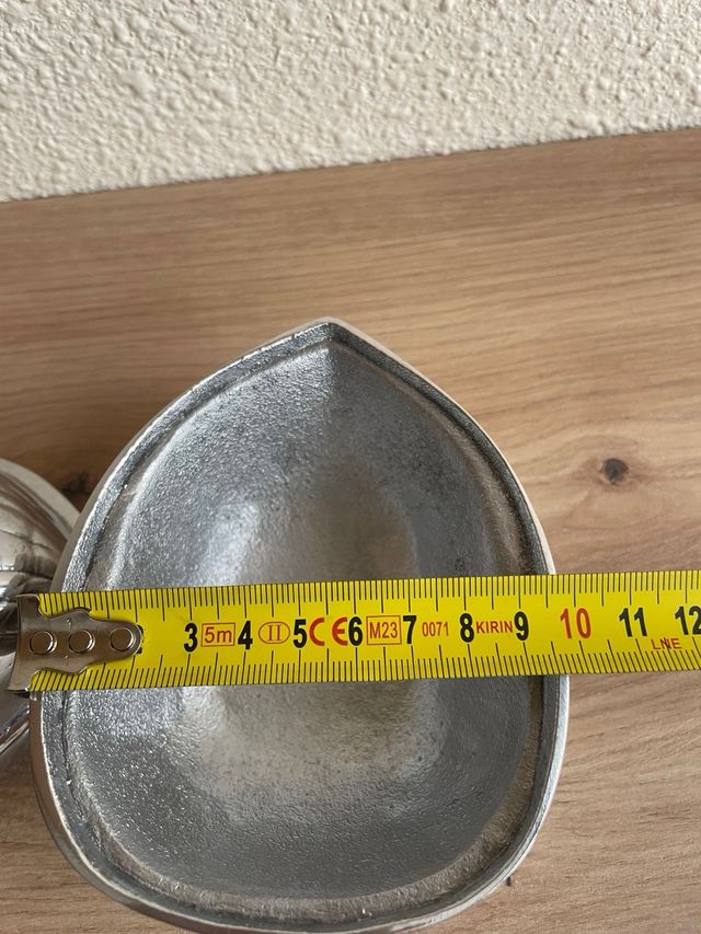 Cajita adorno metálica forma nuez