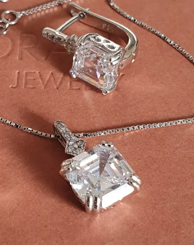 Conjunto PLATA Y CIRCONITAS.REGALO NAVIDAD.