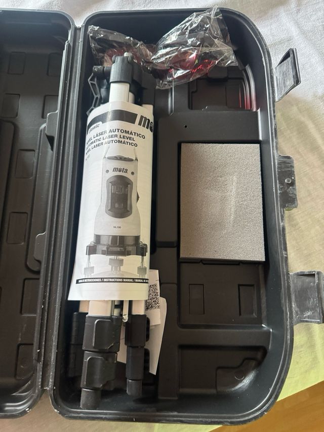 Nivel Láser Mota NL100 Automático