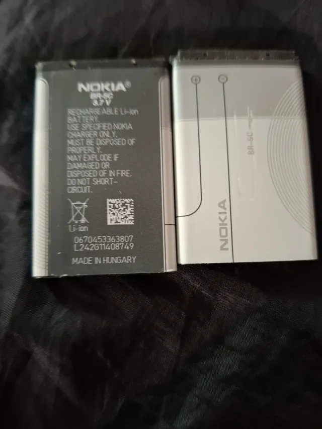 2 x Nokia 3100 Móviles