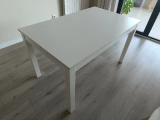 Mesa extensible IKEA blanca madera