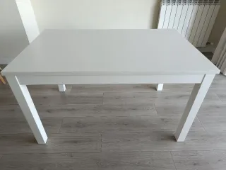 Mesa extensible IKEA blanca madera