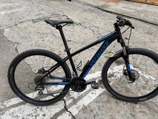 Bicicleta MTB Specialized Talla S rueda 27,5