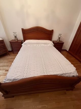 Letto completo in legno + comodini