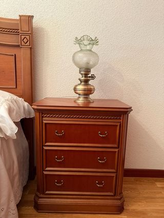Letto completo in legno + comodini