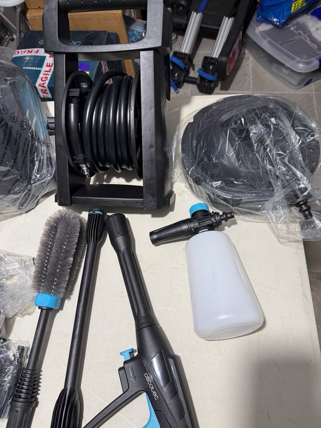 Hidrolimpiadora Cecotec 2400W con tara