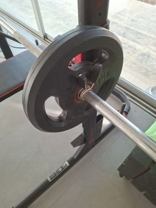 Rack + Banco + Barra + 2 Pesas 10kg