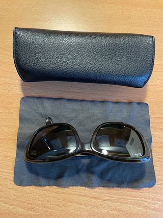 Ray-Ban Occhiali da Sole Tartaruga (RB41747103N)