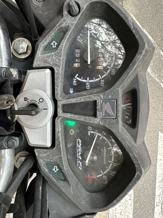 Honda CBF125 2015 30457 km  a recoger en BCN!!!