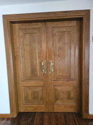 Puerta doble madera corrediza