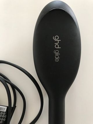 Cepillo alisador GHD Glide Negro