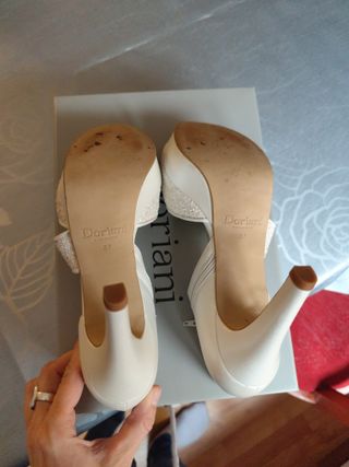 Zapatos Dorian Beige Talla 37
