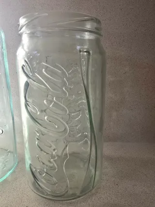 Lotto di 3 bottiglie Coca Cola Collector + barattolo