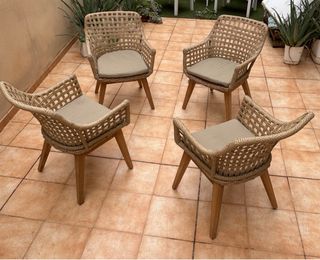 4 poltrone da esterno beige e legno