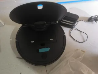 Robot aspirador Conga friega y barre