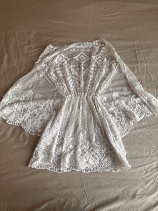 Blusa de encaje blanca