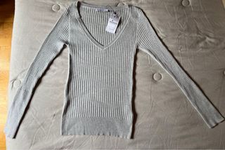 Jersey canalé gris Stradivarius Talla S NUEVO!!