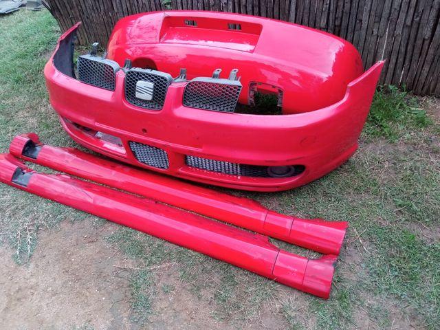 Paragolpes y taloneras León FR