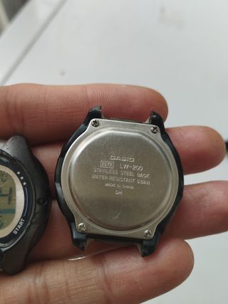 2 RELOJES CASIOS A 8 EUROS 