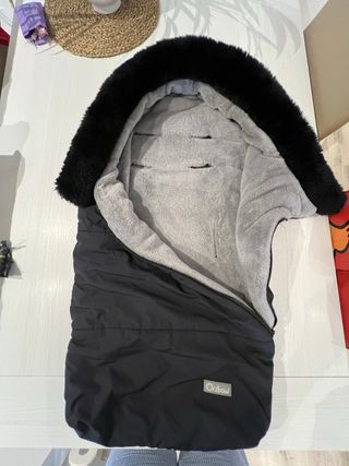Saco invierno silla/carrito bebé negro. impermeabl