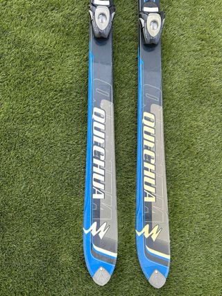 Esquís Quechua 160cm con fijaciones Salomon