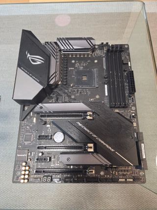 Placa base Asus ROG STRIX X570-E Gaming