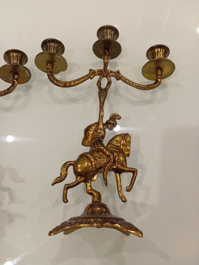 Candelabros de Bronce con Jinetes