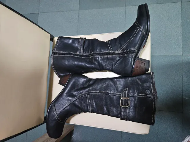 Botas de piel negras talla 39