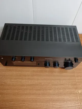 Amplificador Technics SU-8044 Negro