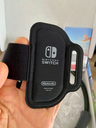 Nintendo Switch + Ring Fit Adventure (nuovo)
