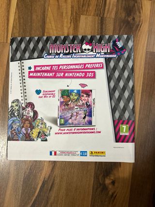 Álbum Cromos Monster High Panini con algunos cromo