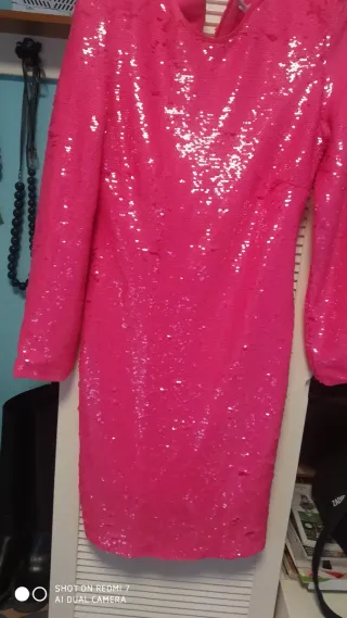 Vestido fiesta lentejuelas rosa Barbie Talla M