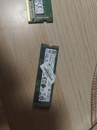 Disco Duro SSD Intel NVMe 512GB